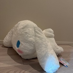 【美品】シナモロール 超超BIGぬいぐるみ　寝そべりの画像
