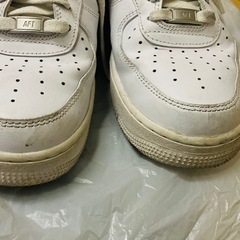 靴　スニーカー 27.5の画像