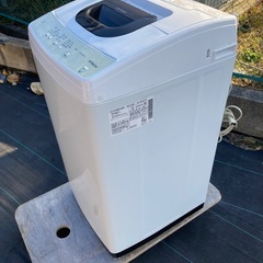 日立　洗濯機　5kg 2023年製 ピュアホワイト　使用わずか
の画像