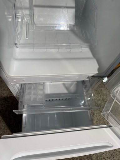 ヤマダ電機  2ドア冷蔵庫 (156L・右開き) ホワイト YRZF15G