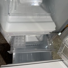 ヤマダ電機  2ドア冷蔵庫 (156L・右開き) ホワイト YRZF15Gの画像