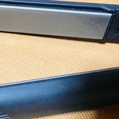 【サロニア】ストレートヘアアイロン/ほぼ未使用の画像