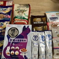 キャットフード　まとめてお譲りの画像