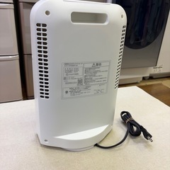 激安販売!! アイリスオーヤマ 2022年 JCH-12TDSW1-W 大風量 首振り セラミックファンヒーター の画像