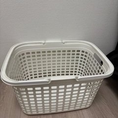 ランドリーバスケット　洗濯かごの画像