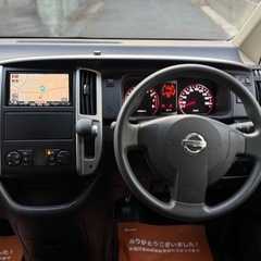 日産セレナ 平成22年です 距離8万 車検9年4月までです コミコミ値段の画像
