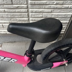 ストライダーの画像