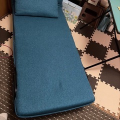 ソファーベッドの画像