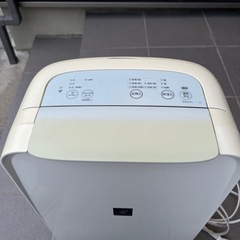 除湿機　SHARP 2020年製の画像
