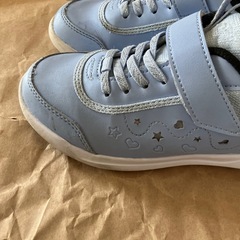 瞬足 22cm  スニーカーの画像