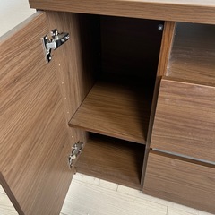 棚 ブラウンの画像