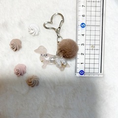 ダックス♡ポンポンチャームNo.4の画像