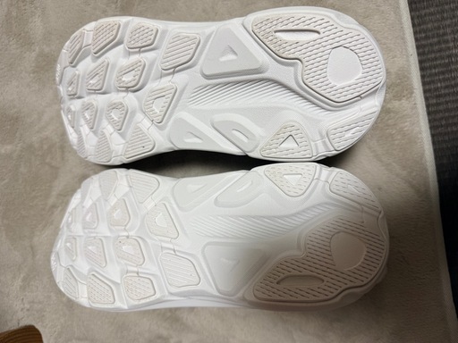 HOKA クリプトン9 26.0cm