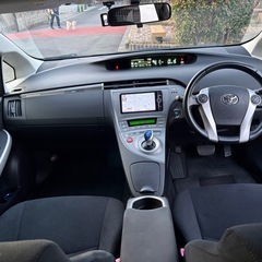 【車検R9年11月まで！】トヨタ プリウスPHEV Gグレード ZVW35の画像