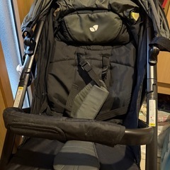 3輪ベビーカーの画像