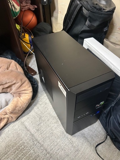 自作ゲーミングPC  （5700x/1660s/16GB/512GB） 