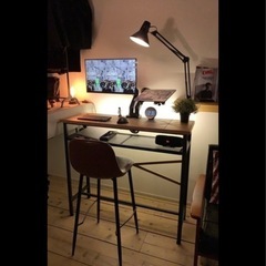 カウンターチェアの画像