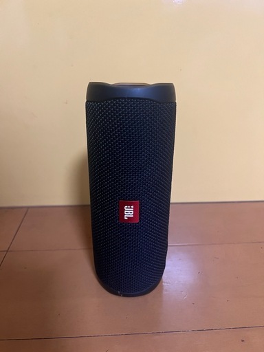 JBL FLIP5 Bluetoothスピーカー