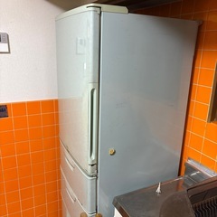 冷蔵庫　　の画像