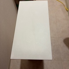 【無料】2/23まで ゴミ箱 スタイリッシュ　白　ホワイト　コマ付きの画像