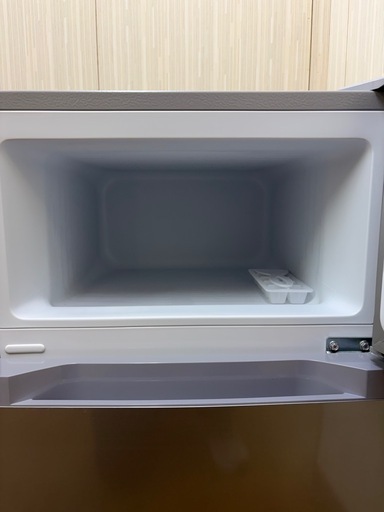 #98 2025年製!! コンパクトタイプ オーヤマ 2ドア冷蔵庫 87L PRC-B092D-S