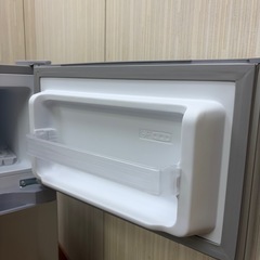 #98 2025年製!! コンパクトタイプ オーヤマ 2ドア冷蔵庫 87L PRC-B092D-Sの画像