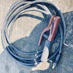 溶接ケーブル？です。
の画像