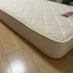 シングルベッド　マットレスの画像