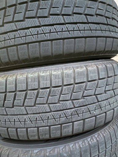 スタッドレスタイヤホイール．225/60/R17．4本セット．