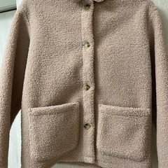 ユニクロ 防風アウターフリースショートコートの画像