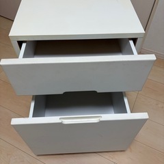 サイドキャビネットの画像