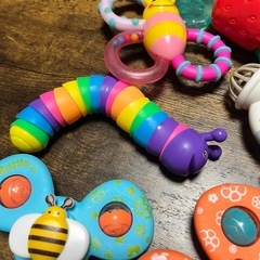 おもちゃまとめ売り 少し赤ちゃん向けの画像