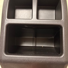 ハイエース専用 ゴミ箱 飲み物ホルダーの画像