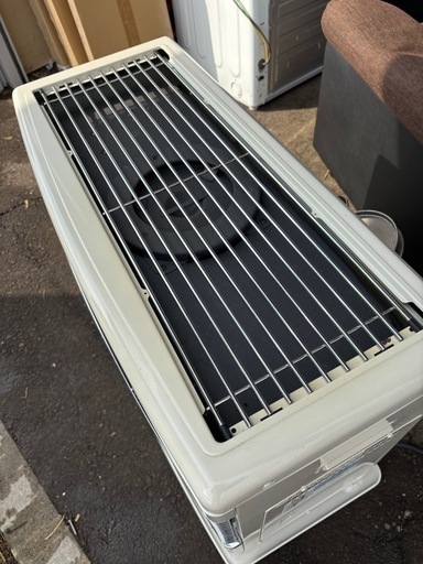 美品 SUNPOT サンポット FF式石油ストーブ FFR-7011RF 2020年製 木造18畳/コンクリート29畳