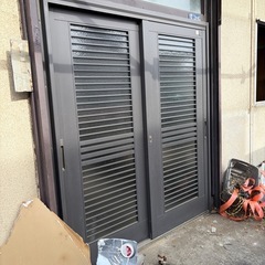 玄関引き戸の画像