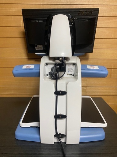 Freedom TOPAZ HD 拡大読書器