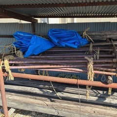 はぜ掛け　三脚　鉄製　1本1500円　　　11本あります。の画像