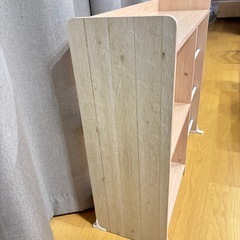 おもちゃ収納　本棚付き　お片付けラックの画像