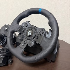 Logicool G923 ハンドルコントローラー+シフターの画像