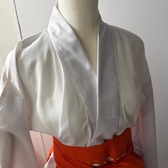 巫女装束の画像