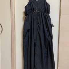 ⑧ハーフジップ フリルカーゴキャミワンピースの画像