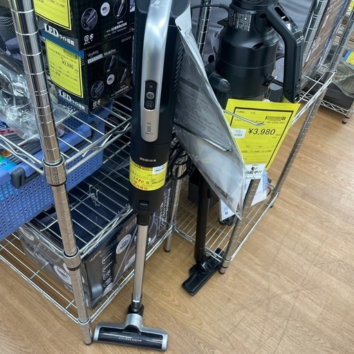 ☆ドリーム荒牧店☆ジモティー割引有☆【クリーニング済】アイリスオーヤマ/充電式クリーナー/SBD-75/2021年製/中古品