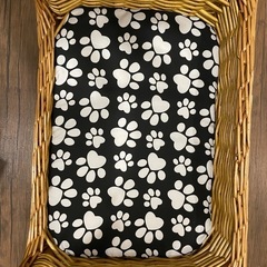 ペット用ベッド 天然ラタン使用 ペットベッド ベッド ペット 犬 イヌ いぬ かわいい 猫 ベッド ペットベッド 犬 低反発 吸湿通気 ふわふわ 通年使用 ペットソファー 洗える カラー2 小型犬/猫用 オールシーズン 猫ベッド 猫用ベッド 犬用ベッド ペット用ベッド 天然ラタン使用の画像