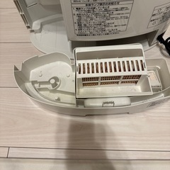 Panasonic  加湿セラミックファンヒーター②の画像