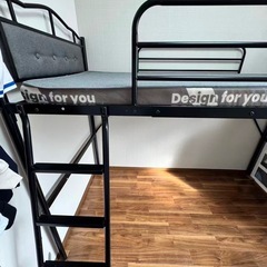 シングル上段ベッドとマットレスの画像