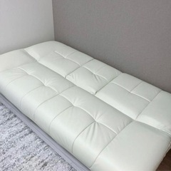 値段交渉可！ソファベッドの画像