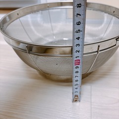 ザル　直径28cm  高さ13cmの画像