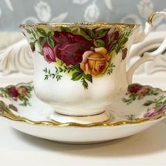 【予約済】ロイヤルアルバート　ティーカップ　2客セットの画像