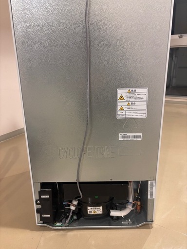 美品ハ2022年製　135L冷蔵庫 AQUA 冷蔵庫 135L AQR-14PBK 【公式通販】