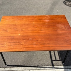 【人気モデル】ニトリ ダイニングテーブル 120×75 木目調 食卓テーブルの画像